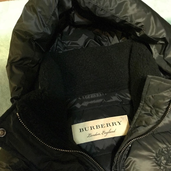 Burberry Kington Archive Logo Down Hooded Coat - Picture 4 of 8